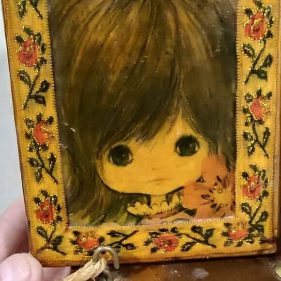 Vintage Girl Wall Hangings Plaques Made From 2x4's close Girl Pictures Lot Of 4 - Picture 4 of 7